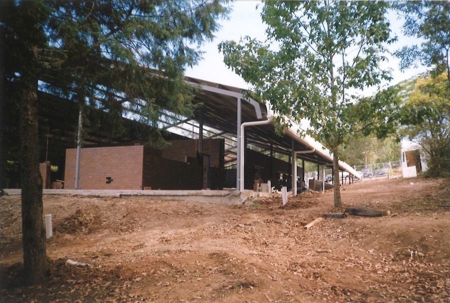 The Crockett Building under construction, 2000