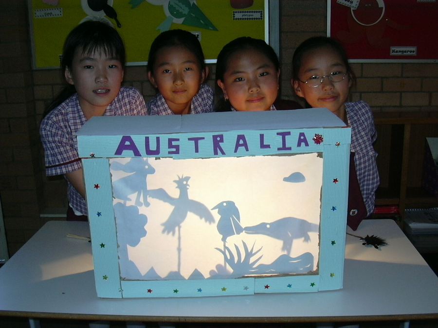 Young international students in the first Primary Preparation Program class, 2004